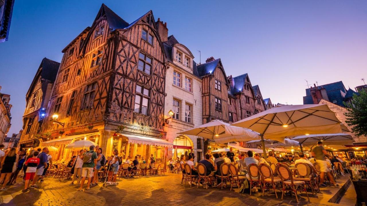 Le Grain De Folie / Place Des Halles Tours